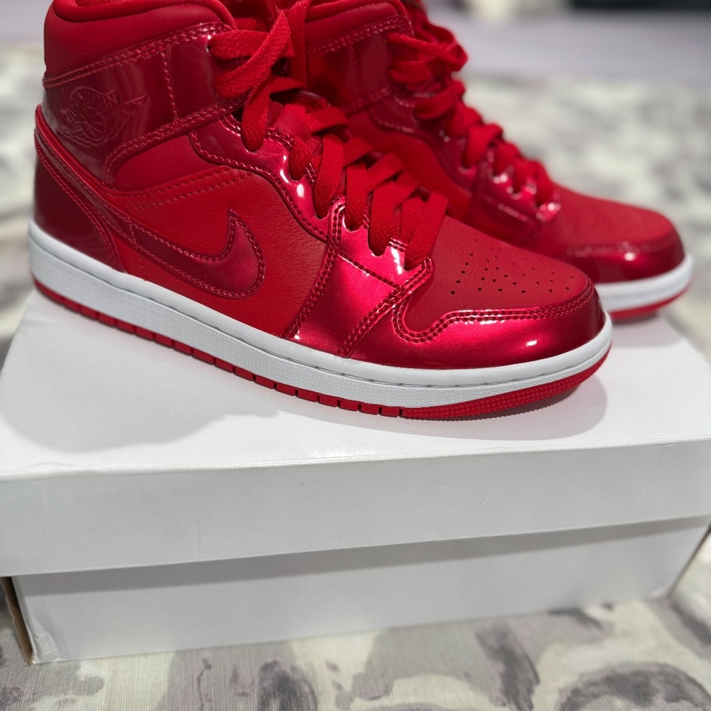 Jordan 1 Se Pomegranate